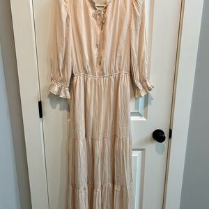 Skies Are Blue Women’s Split Tie Neck Shell/Cream Maxi Dress XS